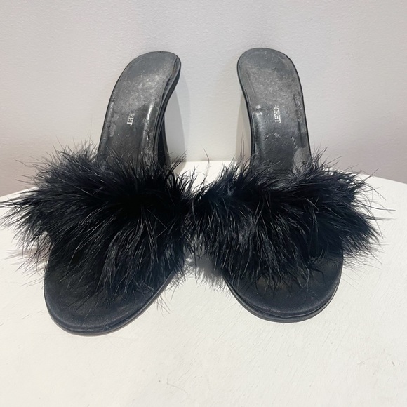 Vintage 90s Victoria Secret Black Boa Satin Heels/Pumps - Picture 8 of 9